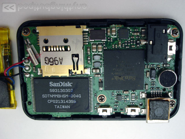 ��� � ���� sandisk-sansa-clip-plus-disassembly.jpg