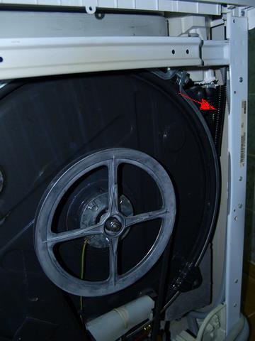 пружина, как мне кажется, нерастянута